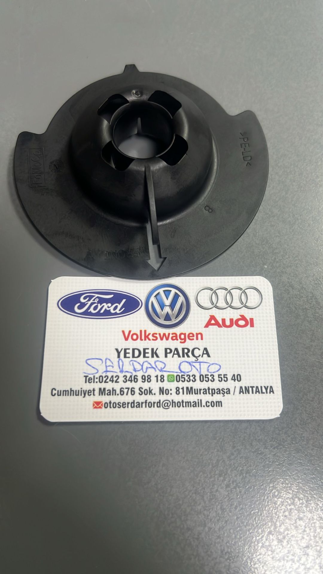 Arka Amortisör Alt Plastiği 2009-2017 Arası Fiesta Courier Bmax Orjinal 8V515793AD