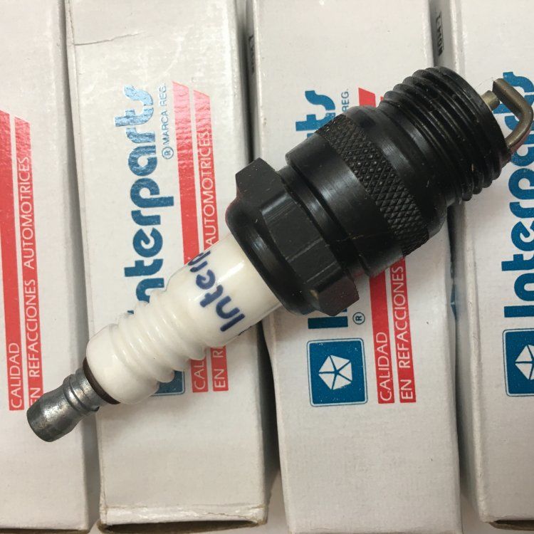 Ford Taunus P100 Ateşleme Buji Takımı TAKIM FİYATIDIR..