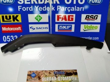Ön Tampon Alt plastiği sol karlık sedan 2019-sonrası Focus