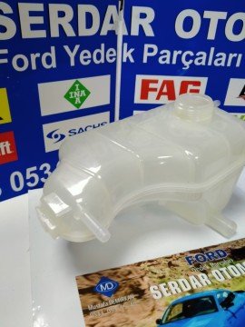 Ford Fiesta Radyatör Su Deposu Kapaklı Klimalı - Klimasız 3 Çıkışlı 1996-2001 ARASI ys618k218ca