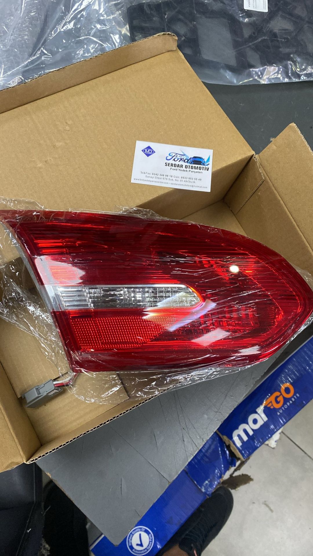 Focus Sedan İç Arka Stop Lambası Sol 15-18 Arası F1eb13a603