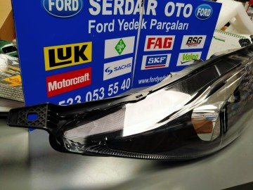 Ön Far Sağ Siyah Zemin TREND 2013-2017 arası Ford Fiesta