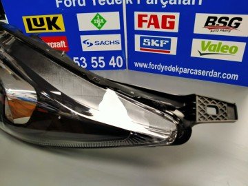 Ön Far Sol Siyah Zemin TREND 2013-2017 arası Ford Fiesta