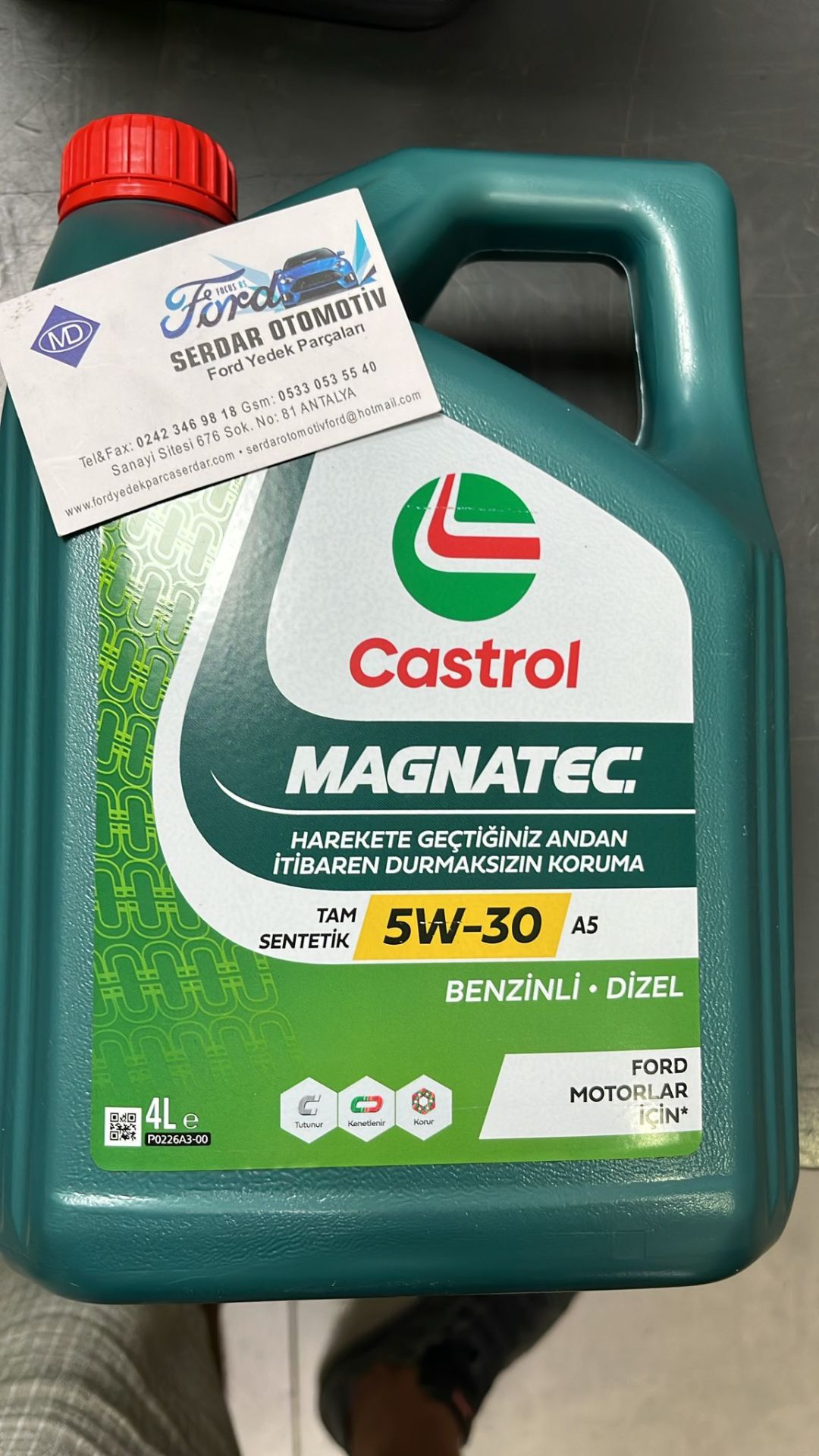 Motor Yağı 4 litre 5w30 A-5 Magnatec Dizel - Benzinli Castrol