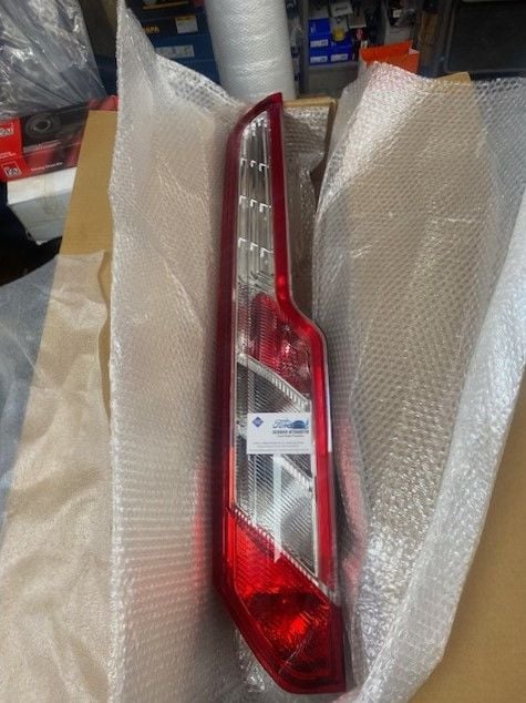 Ford Custom Arka Stop Lambası Sol Orjinal bk2113405AJ 2012-2023 Arası