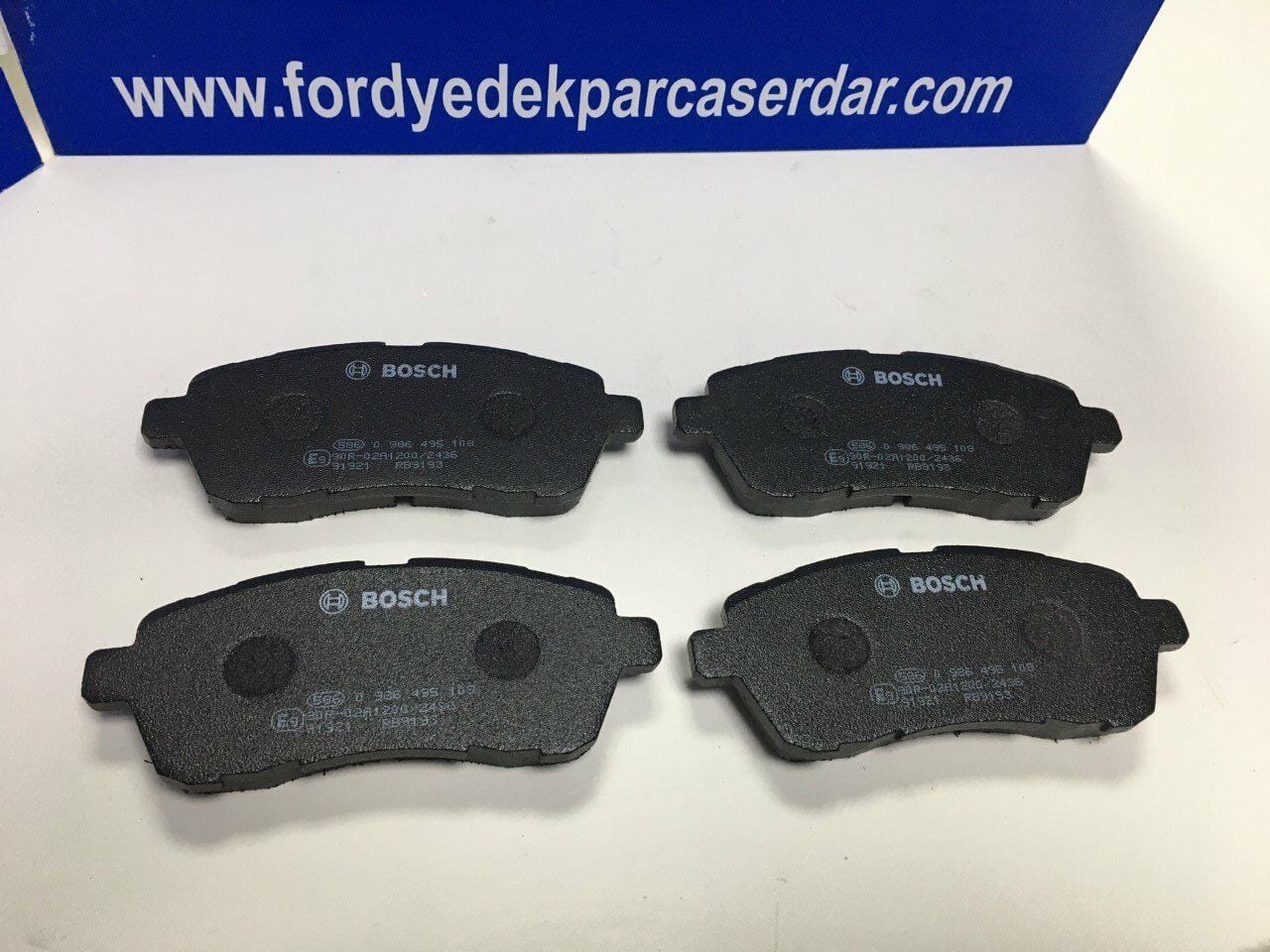 Ford Mondeo Ön Fren Balata Takımı 02-06 Arası Bosch 1s7j2k021 0986495230
