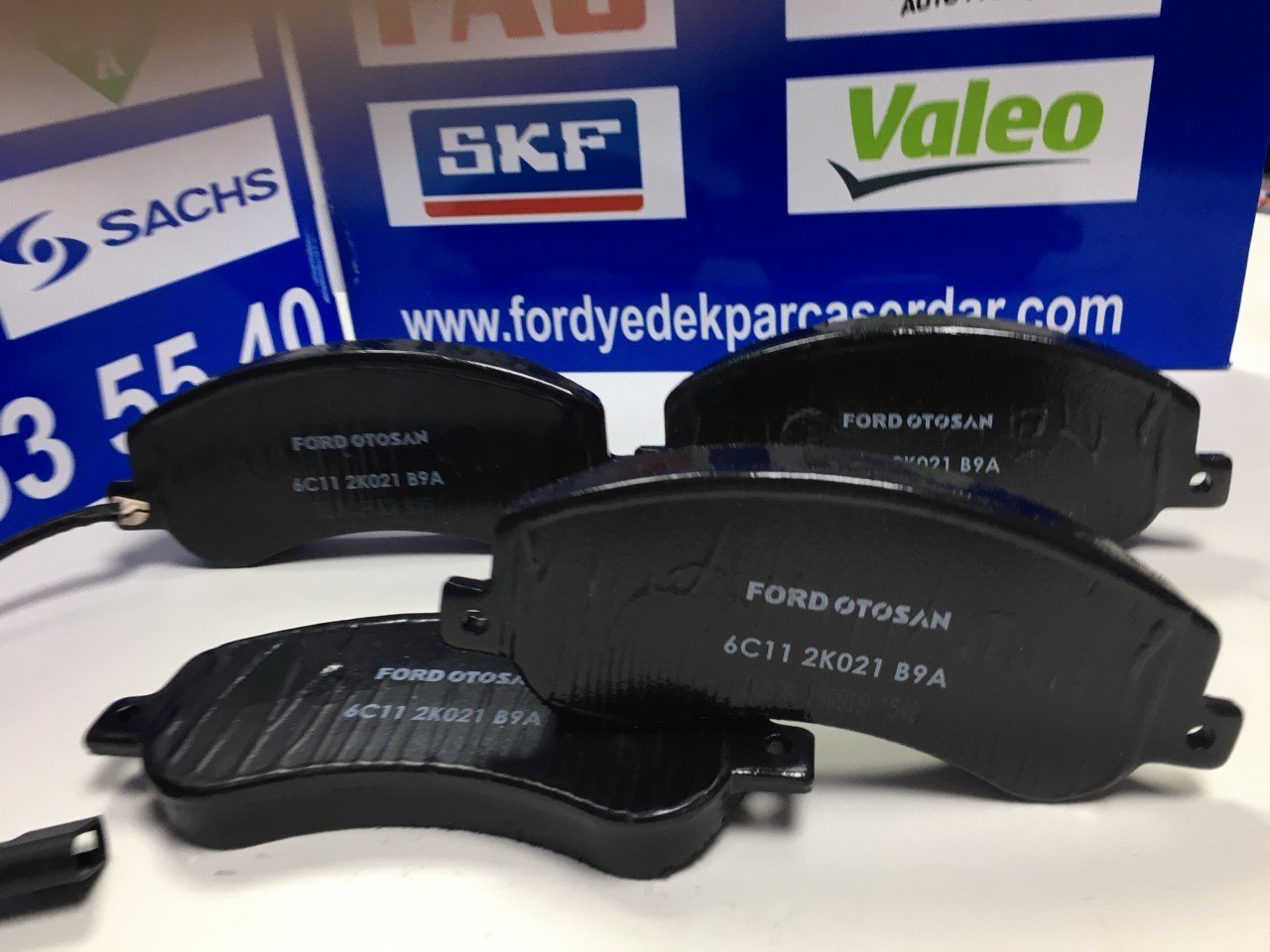 Ford Transit (V347 07-13 )(AMAROK 17- )Ön Fren Balata Takımı Orjinal 6C112K021B9A (Kargosu Ücretsiz)