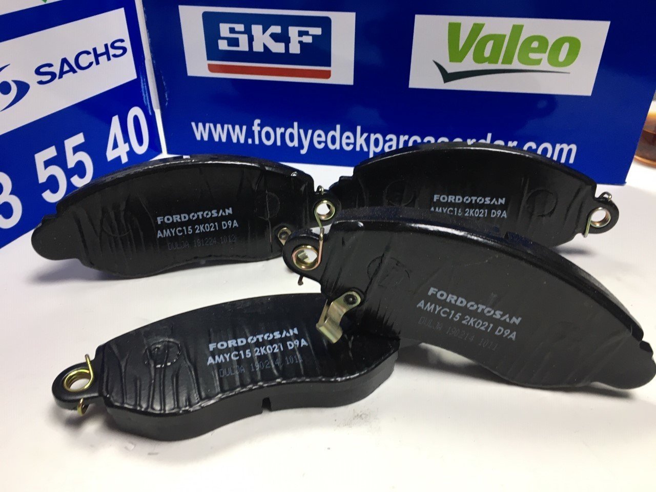 Transit Ön Fren Balata Takımı V184 Orjinal Ford 03-06 ARASI AMYC152K021