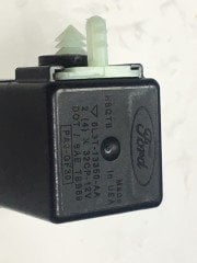 Sinyal Flaşörü Orjinal Connect Transit