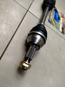 Ön Aks Sağ komple Otomatik vites 1.6 Benzinli 2013/- Fiesta