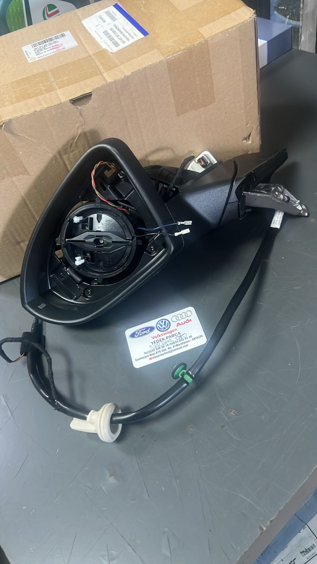 Golf7 Dış Dikiz Aynası Sol Gövde ELEKTRİKLİ SİNYALLİ KÖR NOKTALI 5G1857507DQ 9B9 5G1857507DB Orjinal VW 4-K