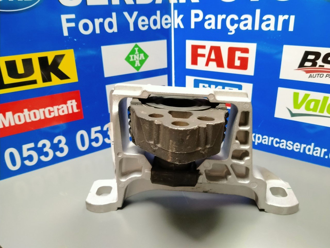 Ford Focus Cmax Kuga Volvo Motor Takozu Sağ Üst Otomatik Vites 1.5 Tdci Orjinal f1f16f012 (Kargosu Ücretsiz)