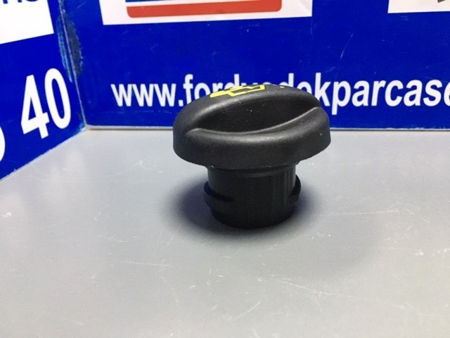 Ford Motor Yağ Kapağı 1.4-1.6Tdci Focus Cmax 06-11 ) (Fiesta Fusion 02-10 )