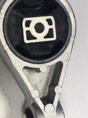 Ford Şanzuman Alt takozu (Focus1 98-05 )ve (Connect 03-13 )Orjinal Ford 9T166P082