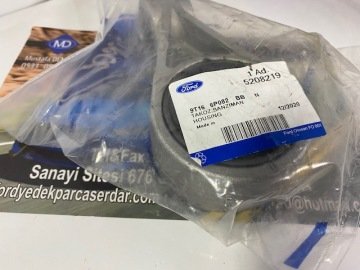 Şanzuman Alt takozu (Focus1 98-05 )ve (Connect 03-13 )Orjinal Ford 9T166P082