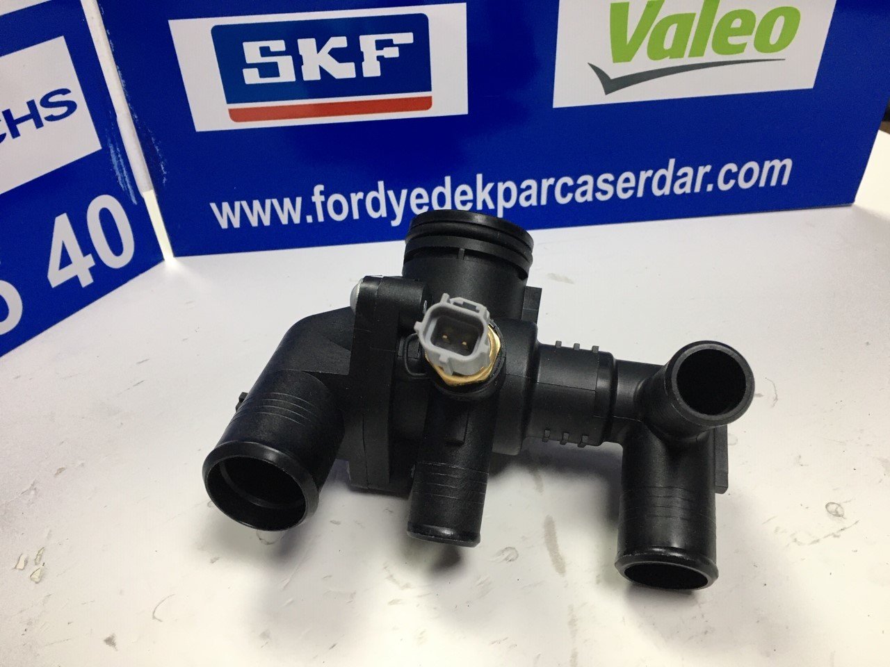 Termostat Yuvası Müşürlü 2.2 Önden çeker Custom Oes t10603 bk2q8a586