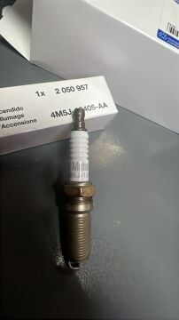 Ford Buji Takımı 1998-2015 Yıllar Arası Focus Fiesta Orjinal Motorcraft 4M5G12405AA (TAKIM FİYATIDIR)