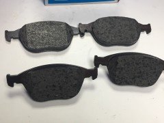 Connect Ön Fren Balata Takımı 02-13 Arası Orjinal Ford 2T142K021