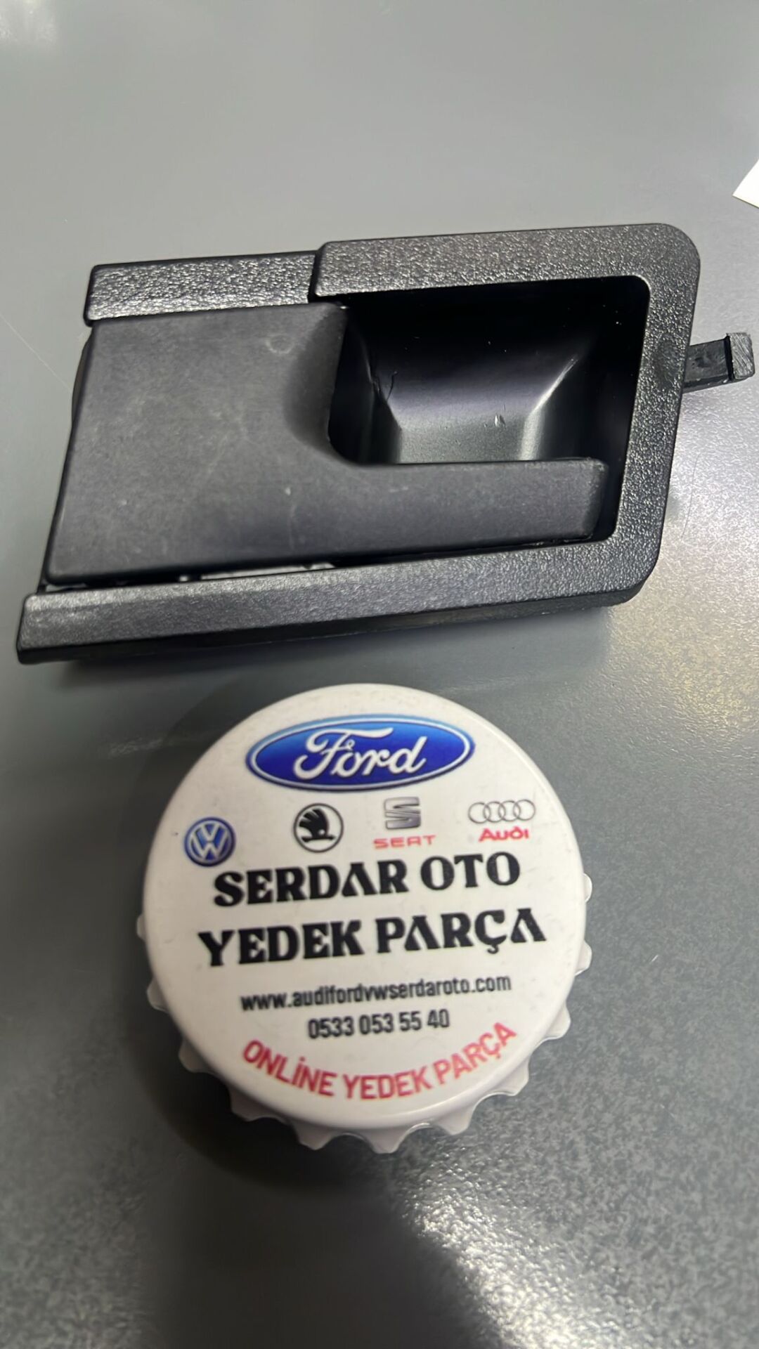 Transporter T4 Kapı İçten Açma Kolu Mandal sol Siyah 701837019A01C ZC-57