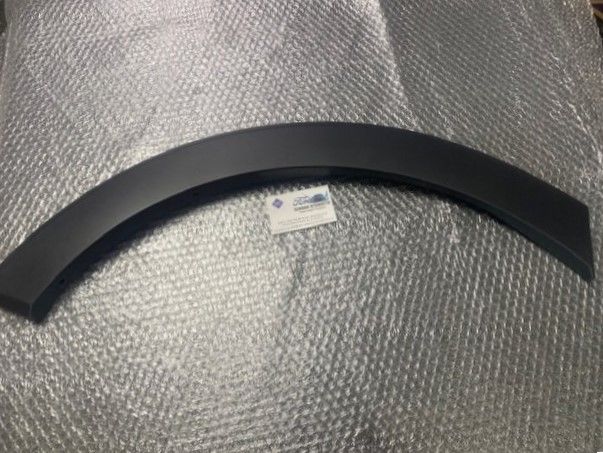 Ford Transit Ön Çamurluk Ağız Bagaliti Plastik Sol Dodik Transit V363 BK31V278l01AD (Kargosu Ücretsiz)