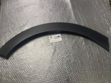 Ford Transit Ön Çamurluk Ağız Bagaliti Plastik Sol Transit Orjinal V363 bk31v278l01bh