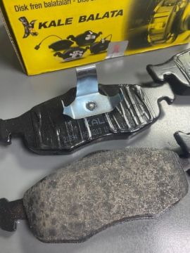 Ford Mondeo Ön Fren Balata Takımı Fişli 1993-2000 ARASI Kale 2307118515