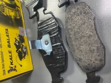 Ford Mondeo Ön Fren Balata Takımı Fişli 1993-2000 ARASI Kale 2307118515