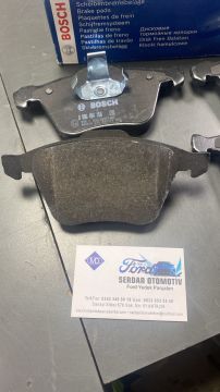 Volvo xc90 v70 Ön Fren Balata Takımı Bosch 0986494158