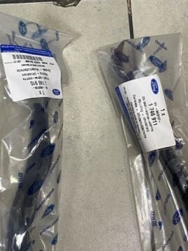 Ford Fiesta Ön Cam Direk Çıtası Fitil Sağ ve Sol Takım Fiyatıdır..Orjinal  2009-2017 ARASI 8a61a03194 95