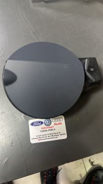 Seat İbiza Yakıt Depo Yuvası Kapağı İle Birlikte 09-17 Arası GKL 295661 9107104 6J4809905D 3-ÜST 3-47-AR