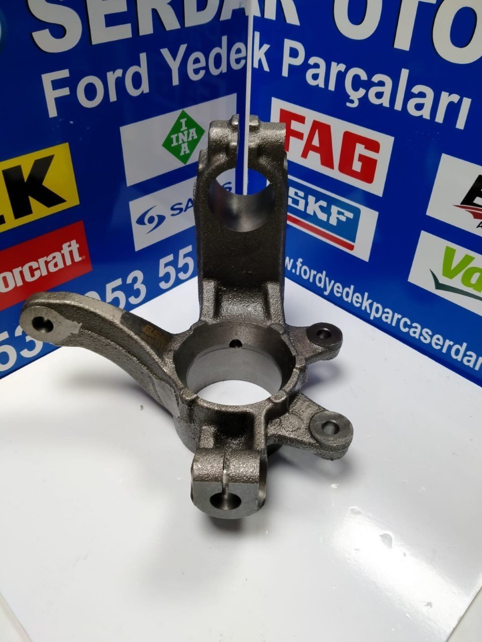 Ford Fiesta Ön Akson Taşıyıcı sol 2002-2008 arası 2s613k186