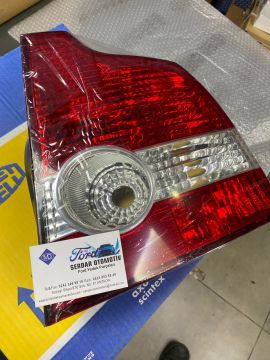 Volvo S40 Stop Lambası Sağ 2004-2007 Yıllar Arası Marelli 31213555