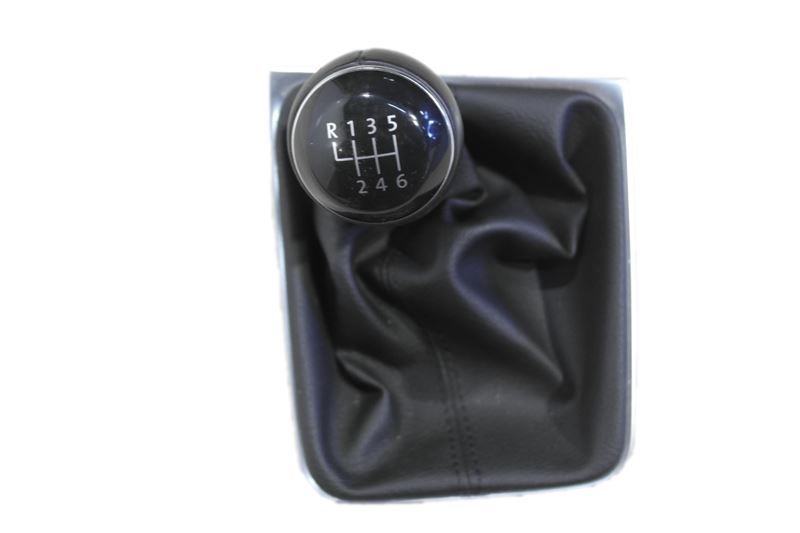 VW VİTES TOPUZU KROMLU 6 VİTES DİZEL TDİ GOLF7 5G1711113C