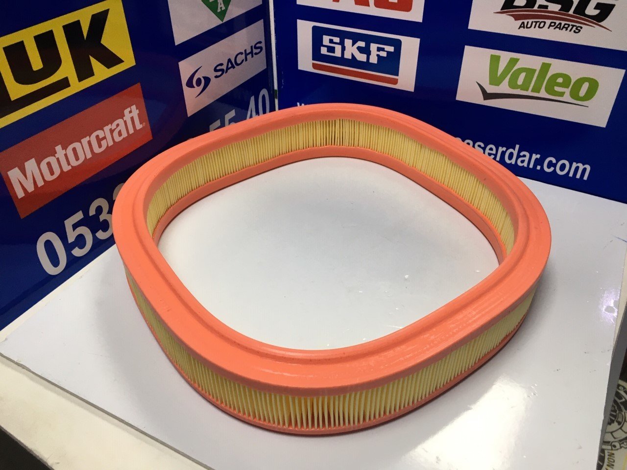 Ford Escort Hava Filtre Elemanı 1.6 cl Karbiratörlü 1991-1995 Yıllar Arası