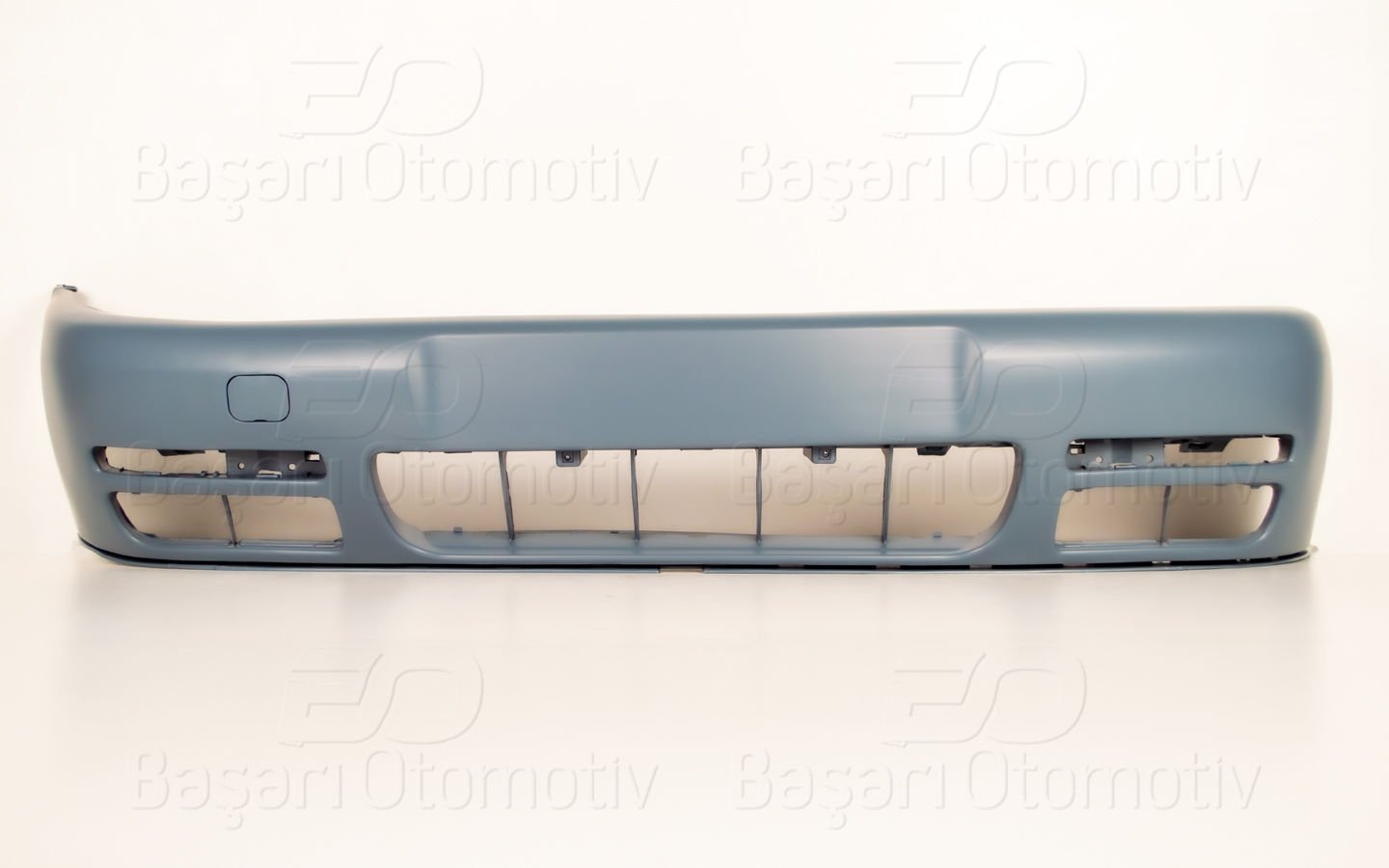 TAMPON ÖN SİSLİ SİYAH HB VW POLO 1996-1999 ARASI 6N0807221C
