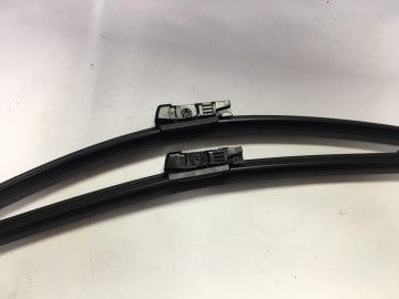 fORD fİESTA Ön silecek süpürge takımı 2009-2017 arası Fiesta Bosch  3397007432 8A6J S17528 AA A432S