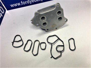 Ford Motor Yağ Soğutucu Üst Peteği Contalı Tk.1.4 1.5 1.6 Dizel Focus Fiesta Cmax Fusion Courier KALE 344505