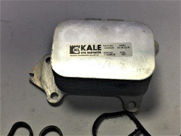Motor Yağ Soğutucu Üst Peteği Contalı Tk.1.4 1.5 1.6 Dizel Focus Fiesta Cmax Fusion Courier KALE 344505