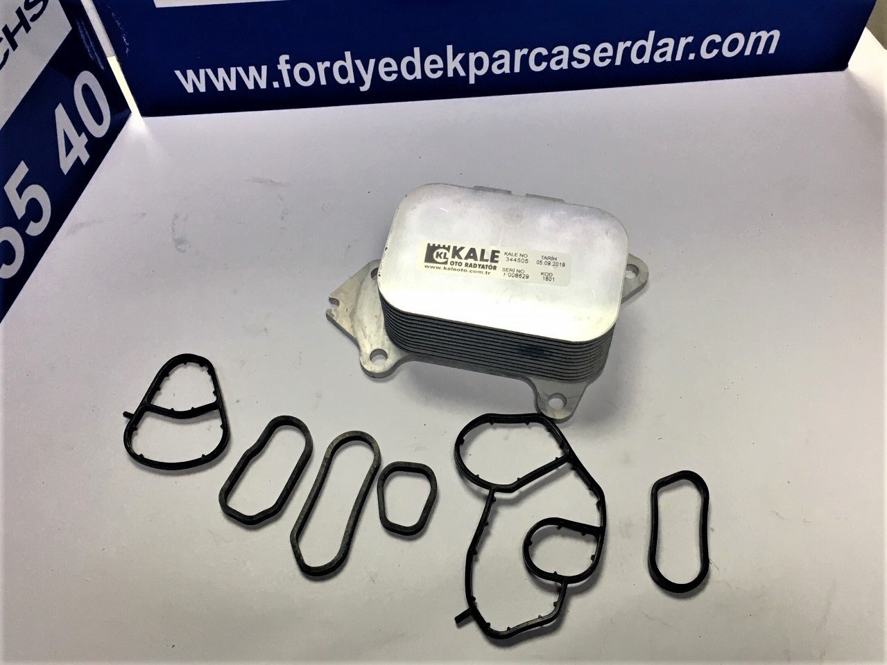 Ford Motor Yağ Soğutucu Üst Peteği Contalı Tk.1.4 1.5 1.6 Dizel Focus Fiesta Cmax Fusion Courier KALE 344505