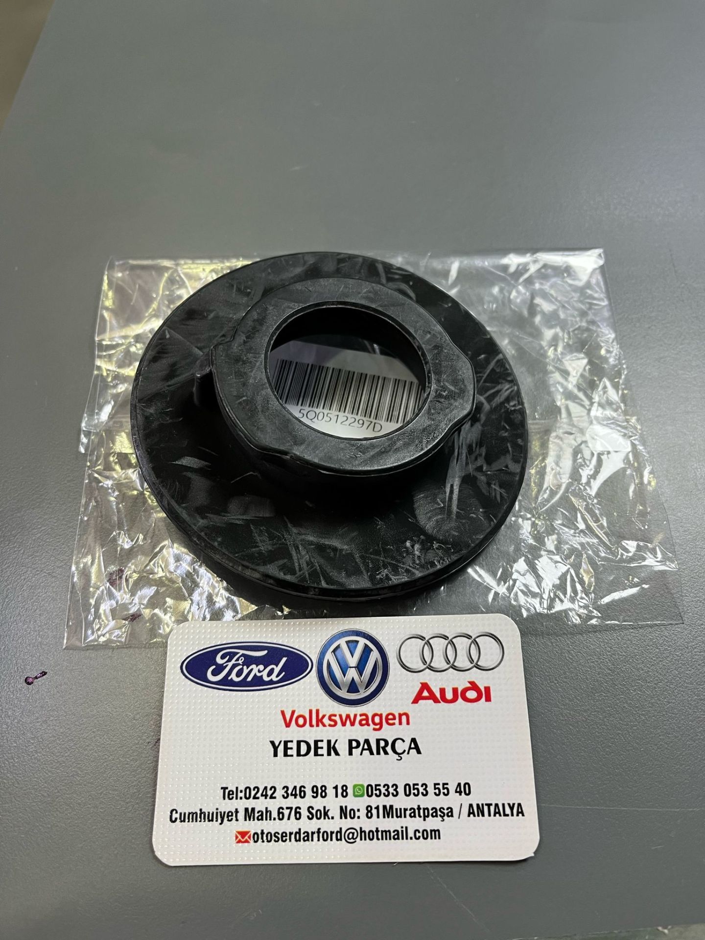 SEAT LEON ARKA AMORTİSÖR HELEZON ALT LASTİĞİ 5Q0512297D ORJİNAL  3-39