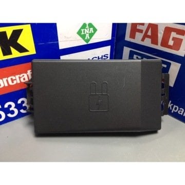 Ford Sigorta Kutu Kapağı 2002-2006 Model Yıllar Arası Transit V184 YC1T14A076