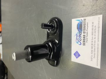 Ford Courier Stepne Kriko Kancası 2014-2023 Yıllar Arası Orjinal ford ET761402 (Kargosu Ücretsiz)