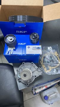 Volvo Eksantirik Kayış Rulman Seti Triger Seti Devirdaim'li Volvo c30 c70 s40 s60 S80 SKF VKMC06220 31359568