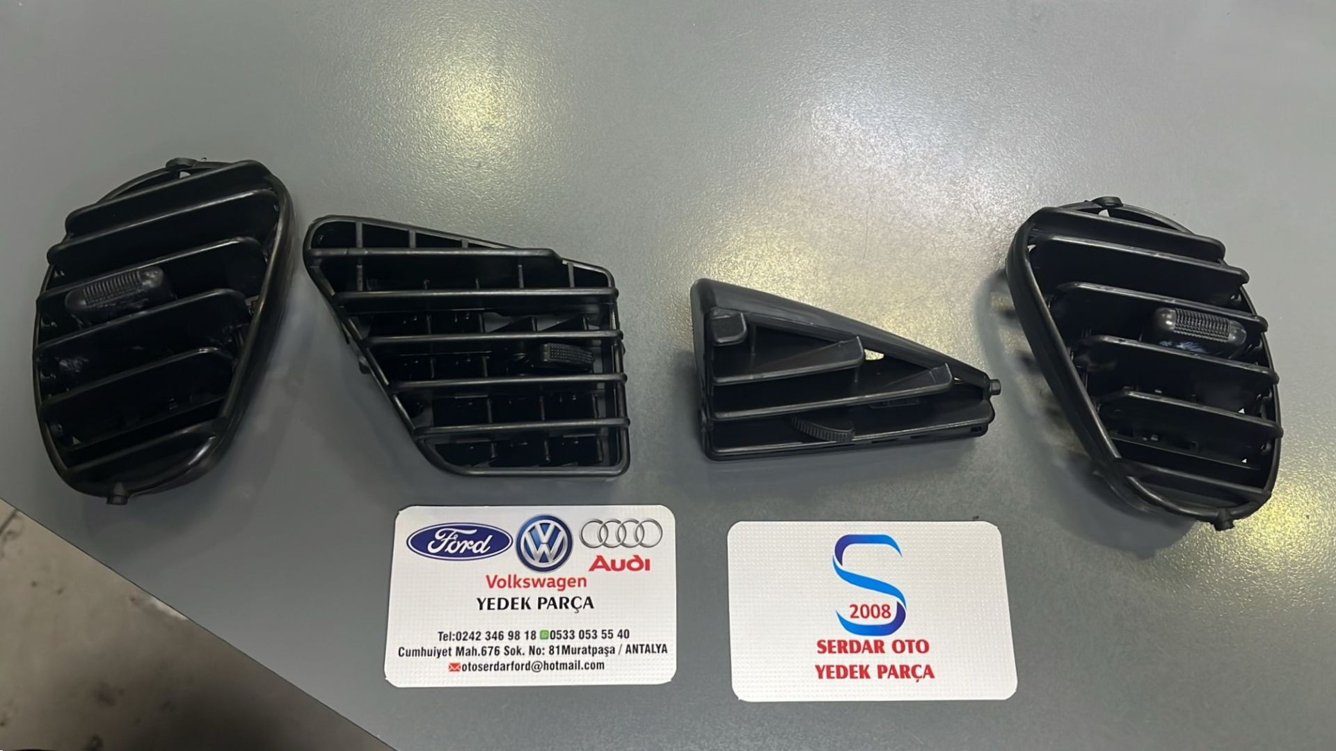 Ford FİESTA KALORİFER HAVA ÜFLEYİCİ TAKIMI IZGARA 96-2001 ARASI (TAKIM FİYATIDIR)