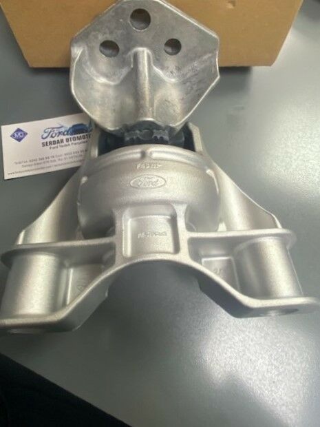 MOTOR TAKOZU SAĞ ÜST 2014-2023 ARASI COURİER ORJİNAL FORD ET766F012