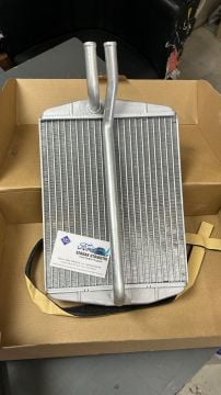 Ford Fiesta ve Ford Ka Kalorifer Radyatörü 96-2001 Arası 96fw18b539 XS6H18B539