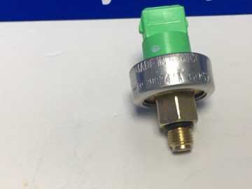 Hidrolik direksiyon Pompa Müşürü Fiesta Escort Mondeo 94AB3n824