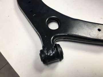 Focus Cmax Ön Alt Salıncak Sağ Teknorot FO498 11-17 Arası F1F13A423AA