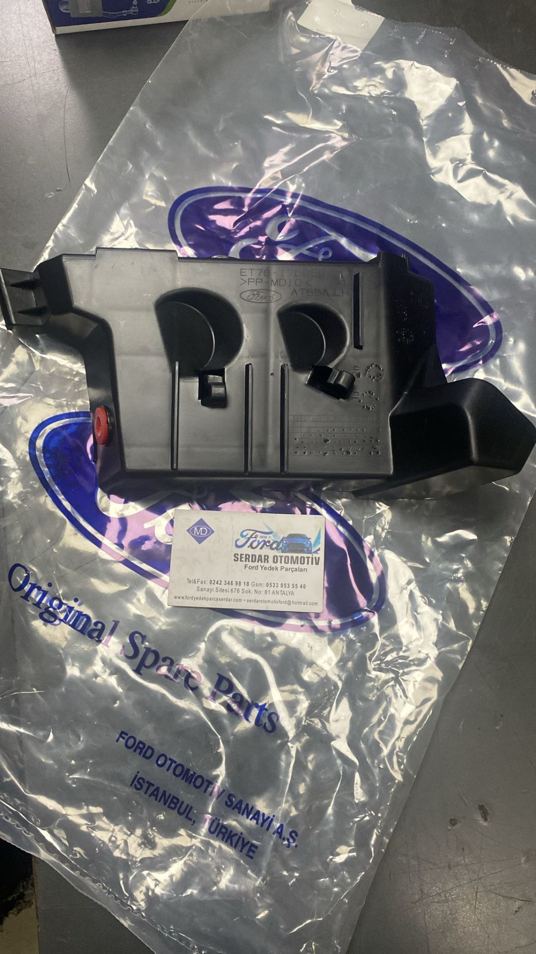Courier Sağ Ön Tampon Bağlantı Plastiği Ayağı Braket orjinal 14-23 Arası ET7617D958AF