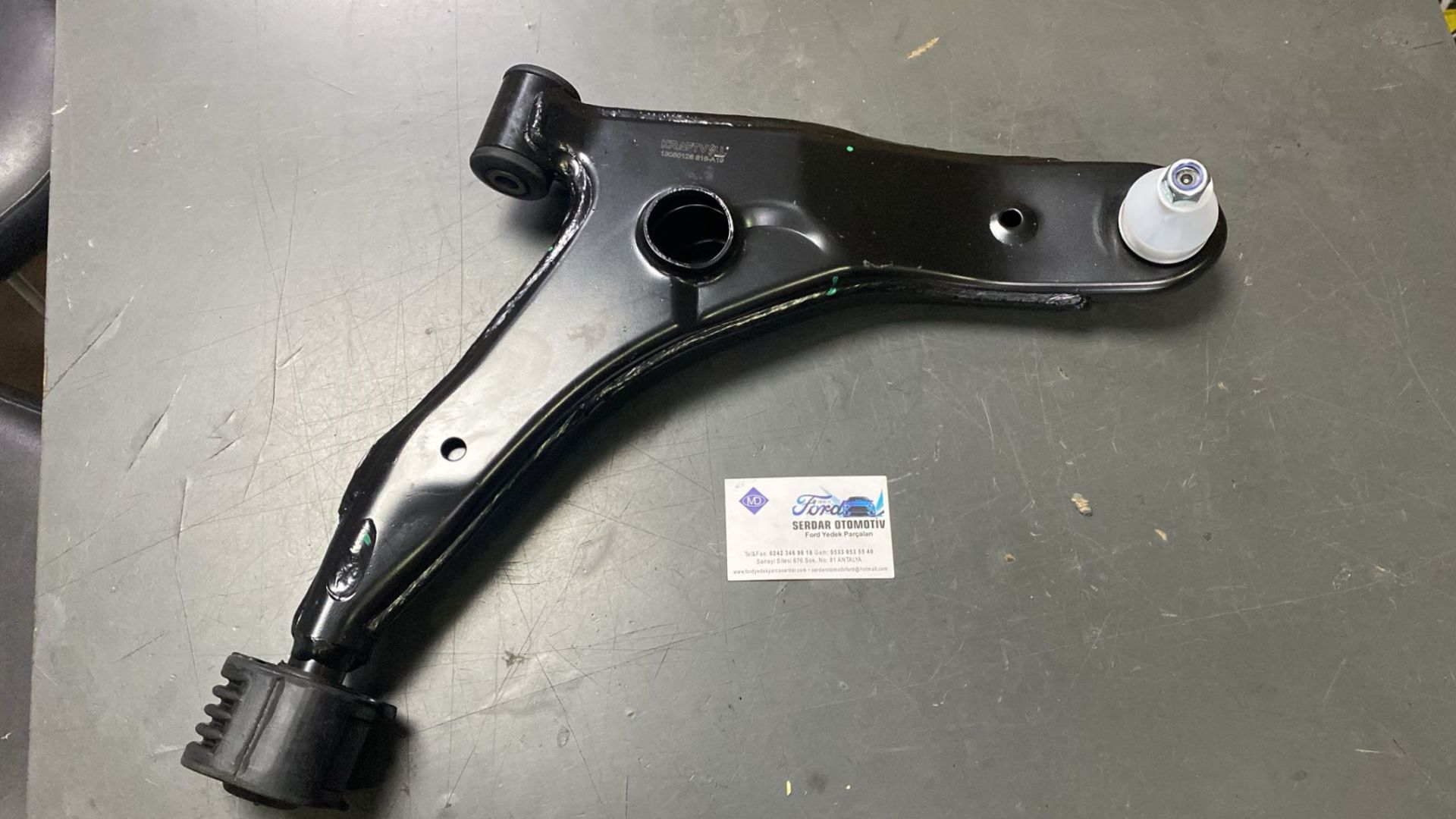 Volvo s40 v40 Alt Salıncak Rotilli Sağ kraft germany 13050126